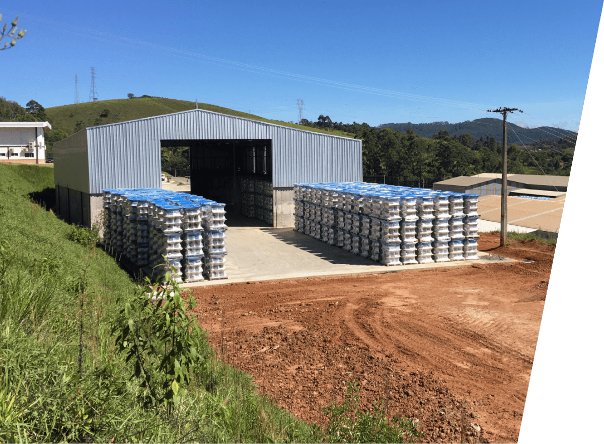 Baias de matéria-prima 2 - Poços de Caldas(MG) - 2017