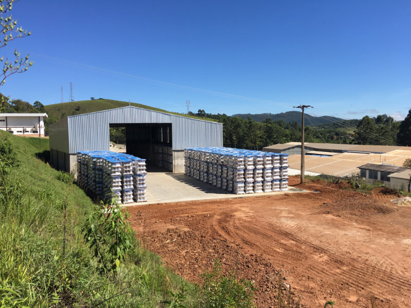 Baias de matéria-prima 2 - Poços de Caldas(MG) - 2017